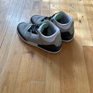 Jordan Kids Grey, Black & Green Sneakers